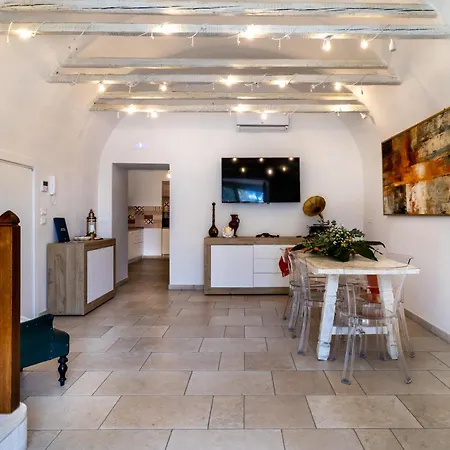 Blue Coast Luxury Private Villa, Pool, Jacuzzi, *