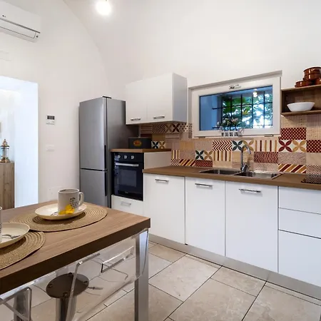 Blue Coast Luxury Private Villa, Pool, Jacuzzi,