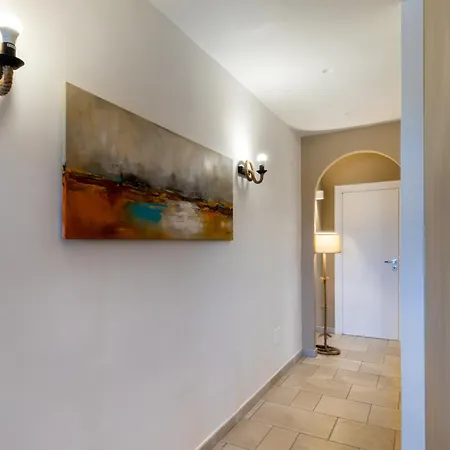 Blue Coast Luxury Private Villa, Pool, Jacuzzi,